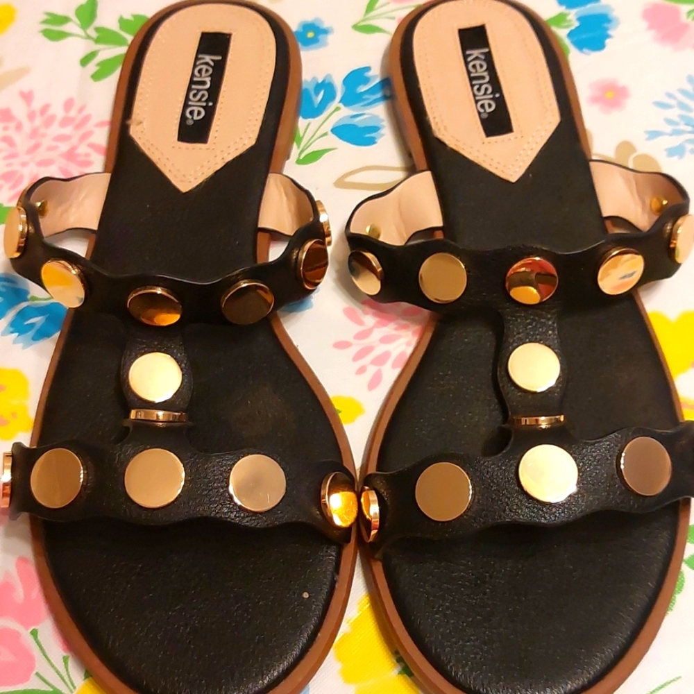 Kensington sandal black and gold